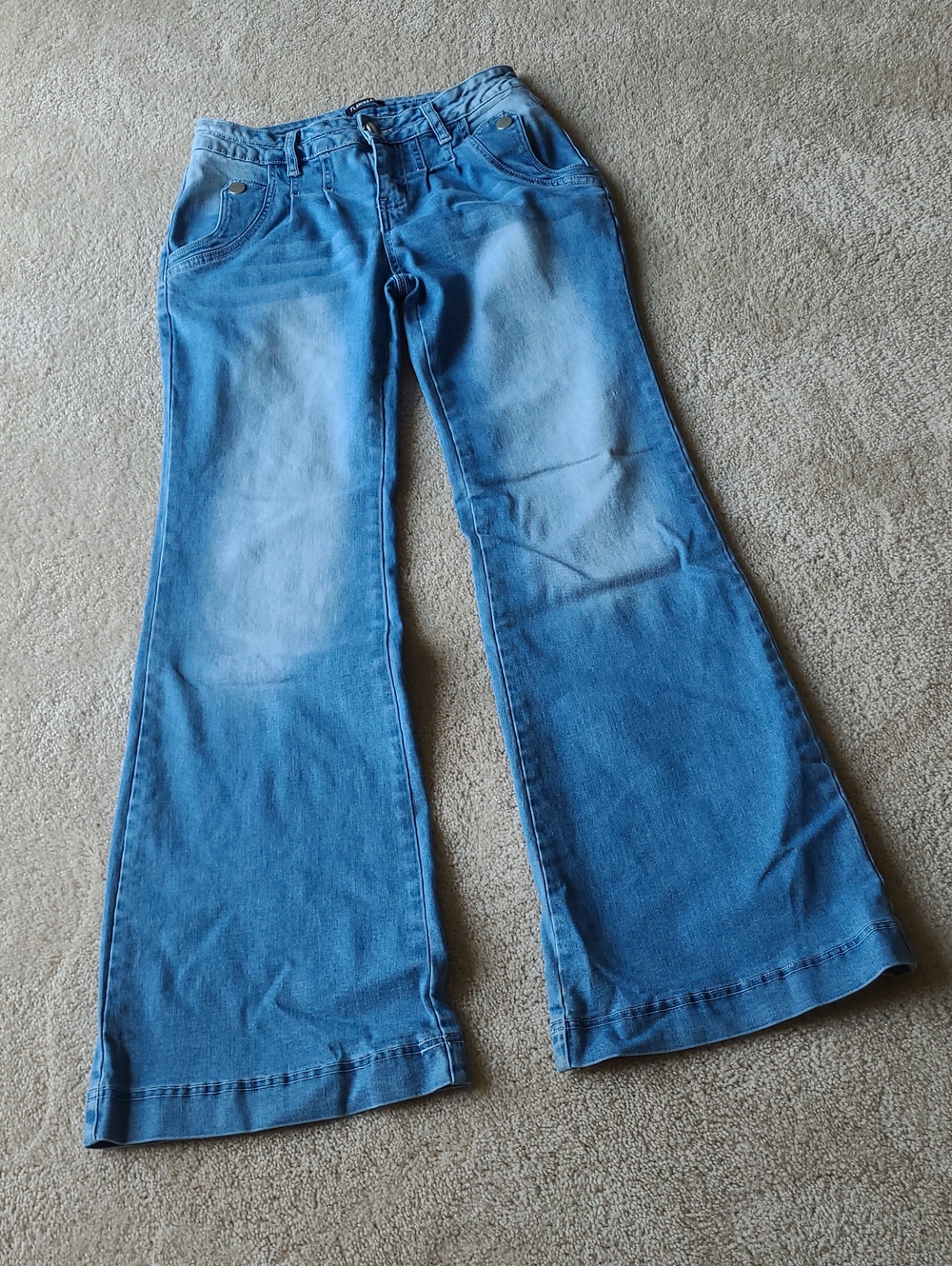 Flamingals Flared Jeans